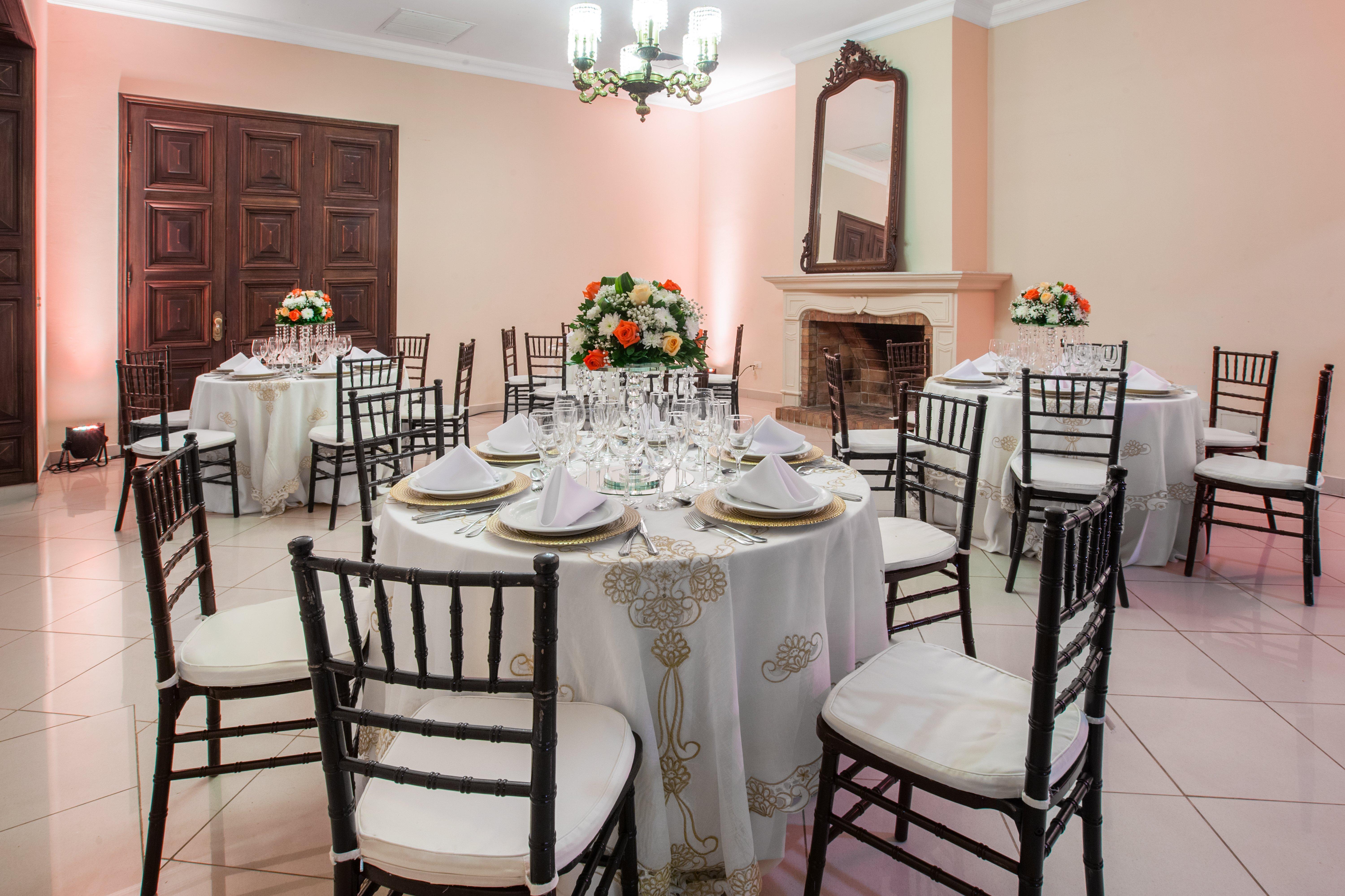 Отель Crowne Plaza Asuncion By Ihg Экстерьер фото