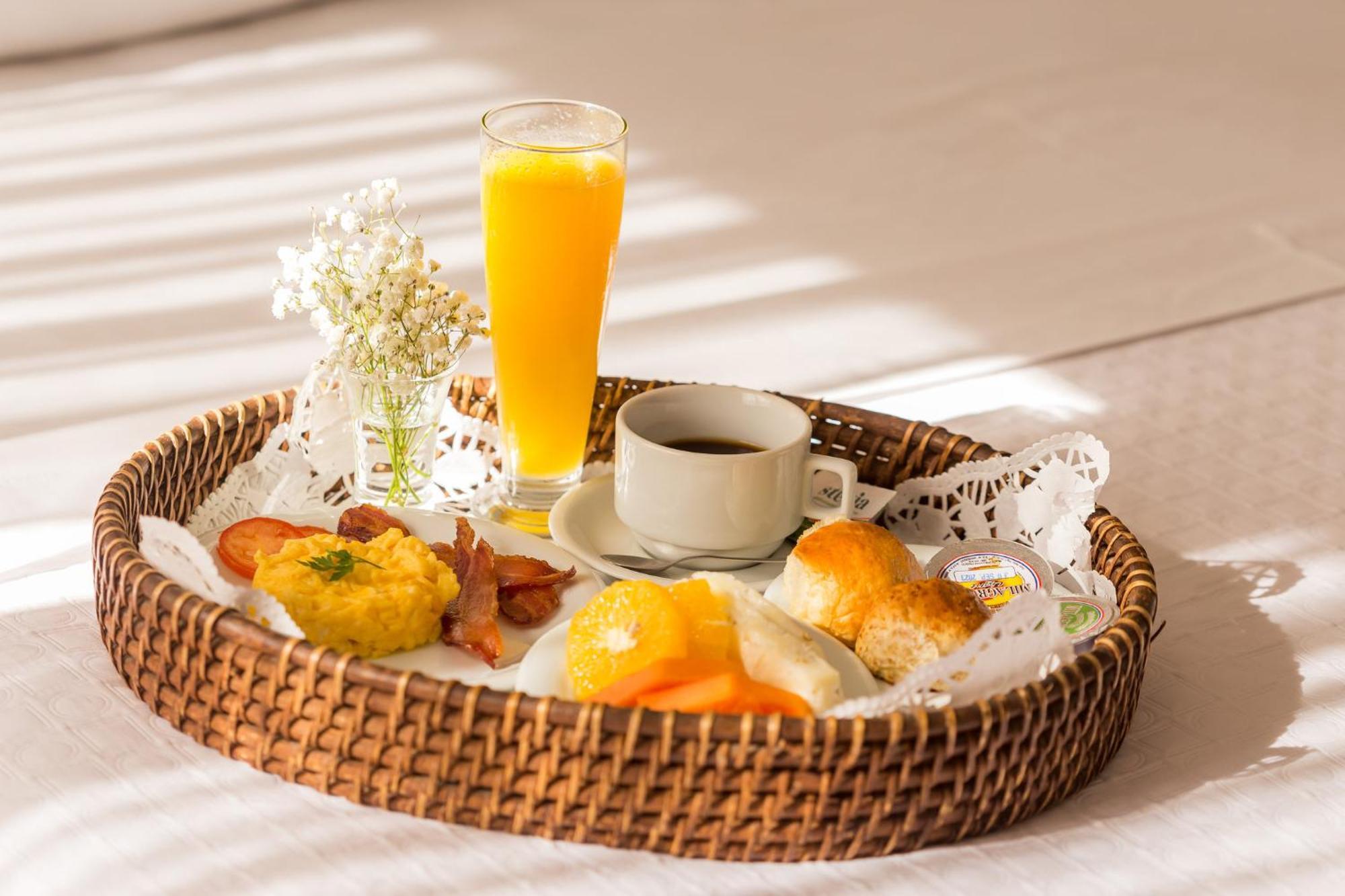 Отель Crowne Plaza Asuncion By Ihg Экстерьер фото