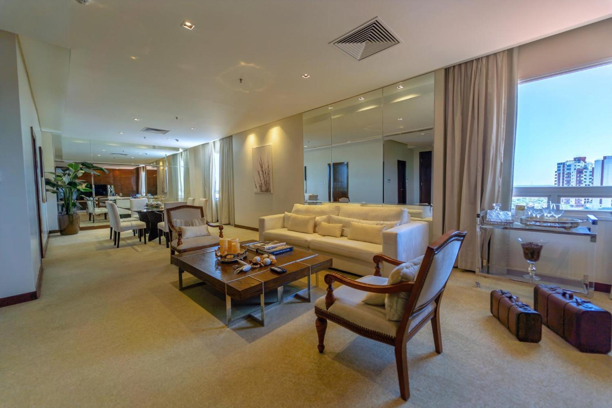 Отель Crowne Plaza Asuncion By Ihg Экстерьер фото
